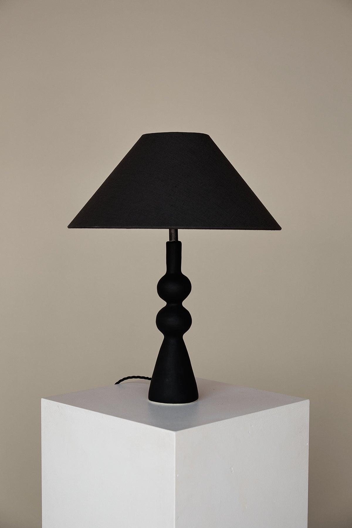 Bianca Table Lamp — Matte Black
