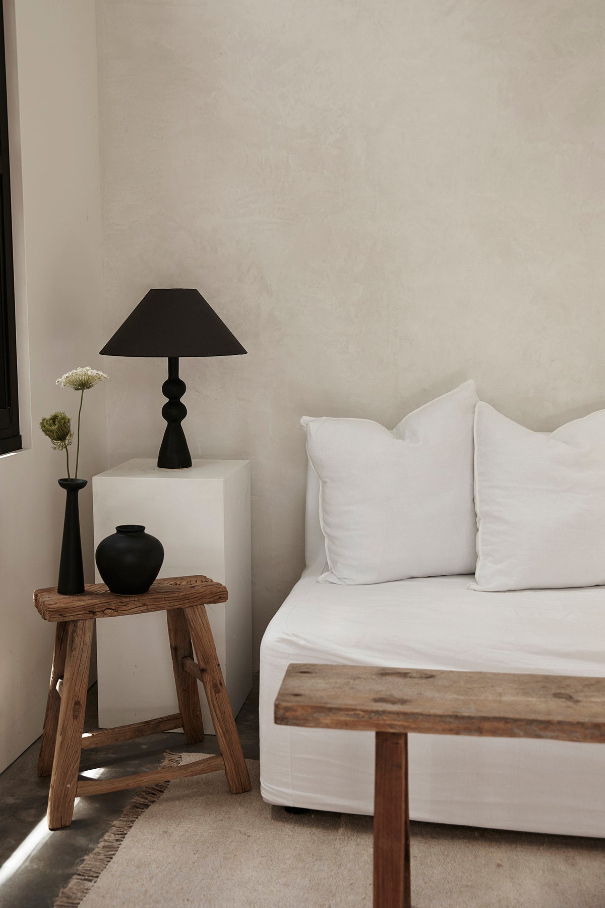 Bianca Table Lamp — Matte Black