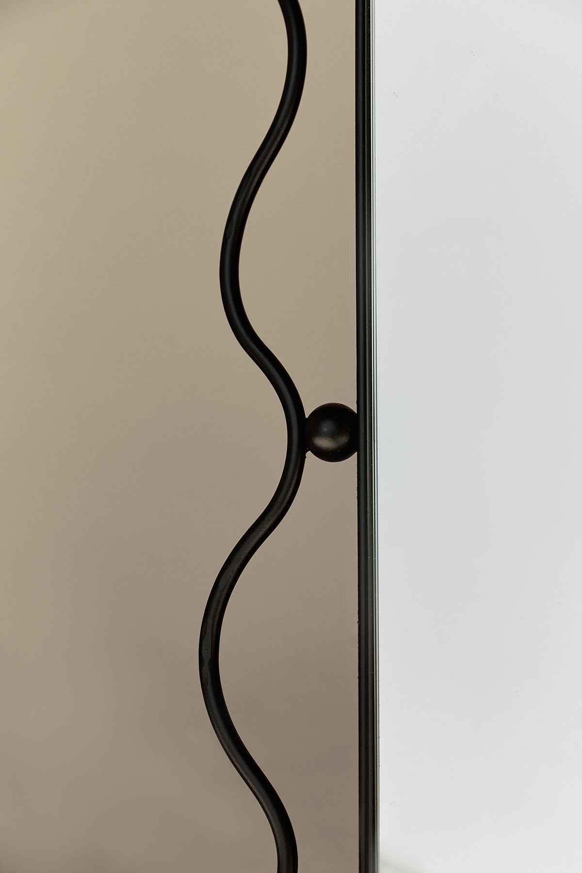 Monte Wall Mirror