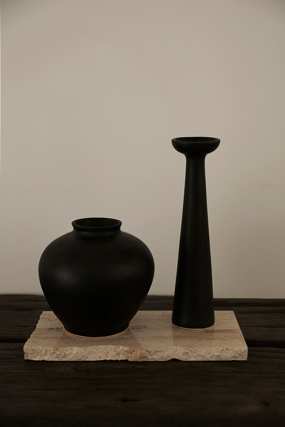 Bleecker Vase — Matte Black